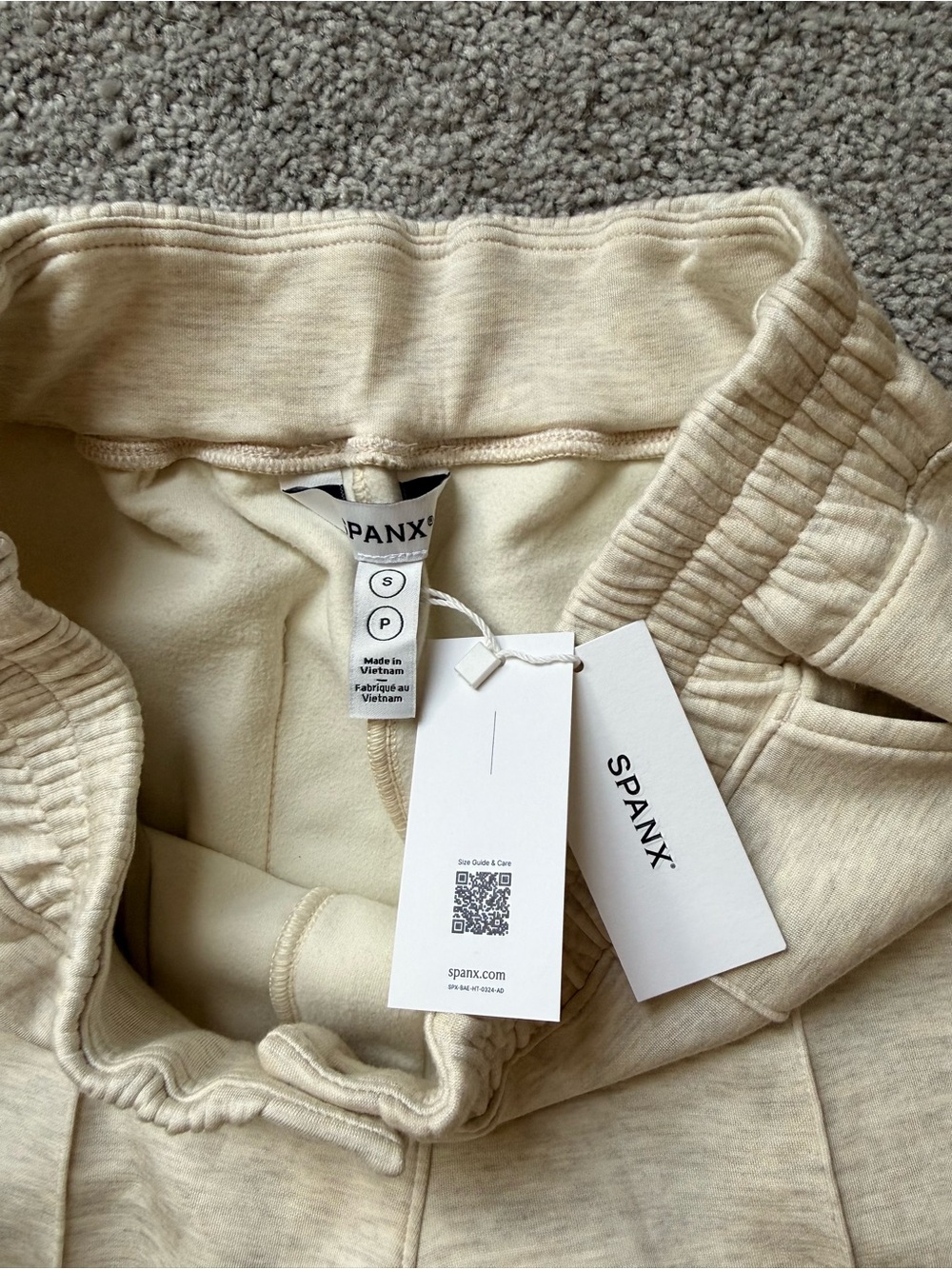 SPANX NWT ‘Dress Pant’ Joggers - Picture 4 of 4